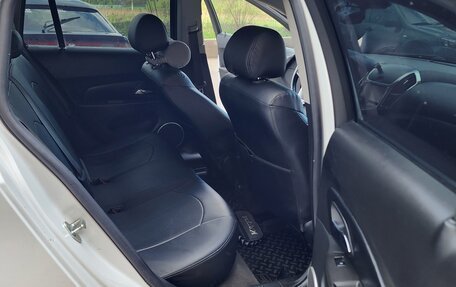 Chevrolet Cruze II, 2014 год, 815 000 рублей, 9 фотография