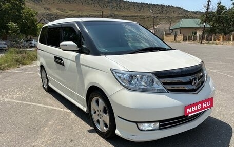 Honda Elysion I, 2012 год, 1 200 000 рублей, 2 фотография