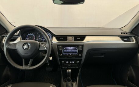 Skoda Rapid I, 2018 год, 1 600 000 рублей, 5 фотография