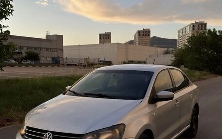 Volkswagen Polo VI (EU Market), 2015 год, 560 000 рублей, 2 фотография