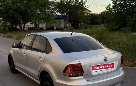 Volkswagen Polo VI (EU Market), 2015 год, 560 000 рублей, 4 фотография