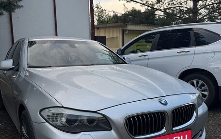BMW 5 серия, 2010 год, 1 600 000 рублей, 2 фотография