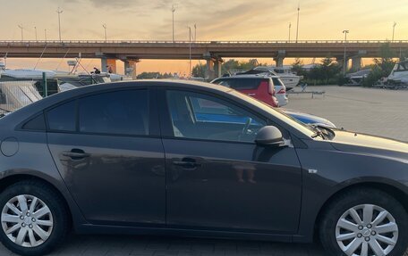 Chevrolet Cruze II, 2013 год, 800 000 рублей, 5 фотография