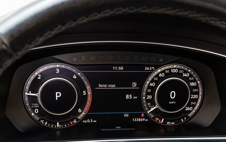 Volkswagen Tiguan II, 2018 год, 2 649 000 рублей, 17 фотография