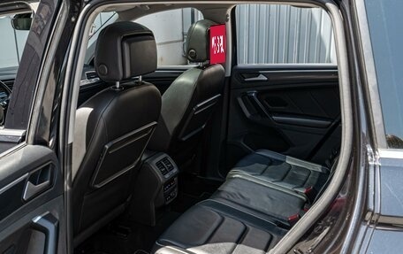 Volkswagen Tiguan II, 2018 год, 2 649 000 рублей, 11 фотография