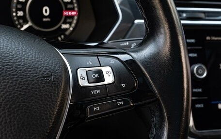 Volkswagen Tiguan II, 2018 год, 2 649 000 рублей, 18 фотография