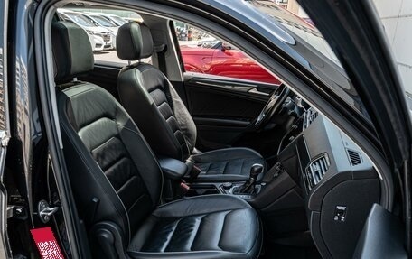 Volkswagen Tiguan II, 2018 год, 2 649 000 рублей, 8 фотография