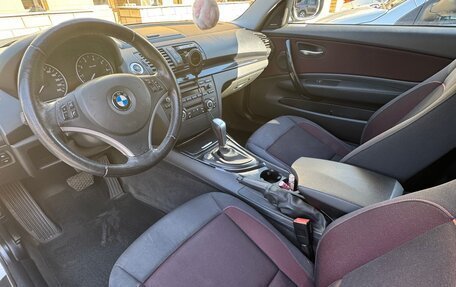BMW 1 серия, 2009 год, 1 050 000 рублей, 9 фотография