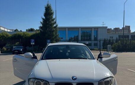 BMW 1 серия, 2009 год, 1 050 000 рублей, 19 фотография