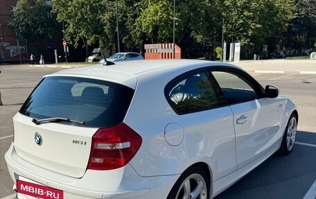 BMW 1 серия, 2009 год, 1 050 000 рублей, 8 фотография