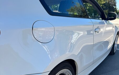 BMW 1 серия, 2009 год, 1 050 000 рублей, 25 фотография