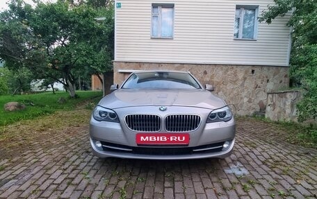 BMW 5 серия, 2012 год, 1 560 000 рублей, 1 фотография