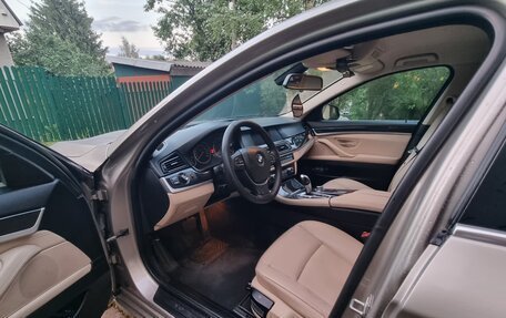 BMW 5 серия, 2012 год, 1 560 000 рублей, 13 фотография