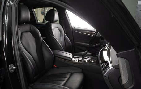 BMW 5 серия, 2019 год, 3 899 000 рублей, 15 фотография