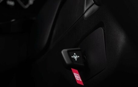 BMW 5 серия, 2019 год, 3 899 000 рублей, 29 фотография