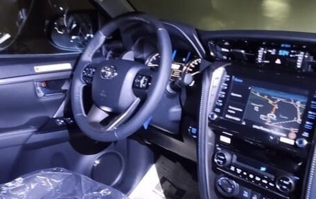 Toyota Fortuner II, 2022 год, 6 990 000 рублей, 11 фотография