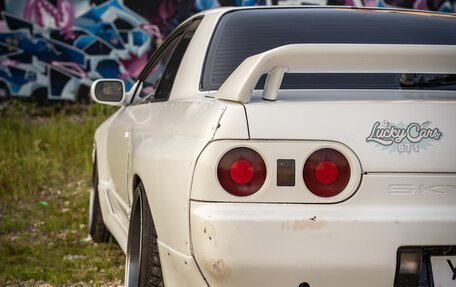 Nissan Skyline, 1992 год, 1 300 000 рублей, 8 фотография