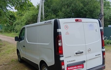 Opel Vivaro B, 2016 год, 2 150 000 рублей, 4 фотография