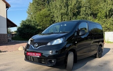 Nissan NV200, 2021 год, 1 900 000 рублей, 2 фотография