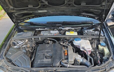 Audi A4, 2005 год, 750 000 рублей, 19 фотография