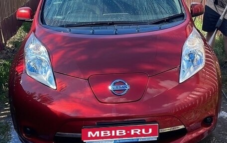 Nissan Leaf I, 2013 год, 850 000 рублей, 1 фотография