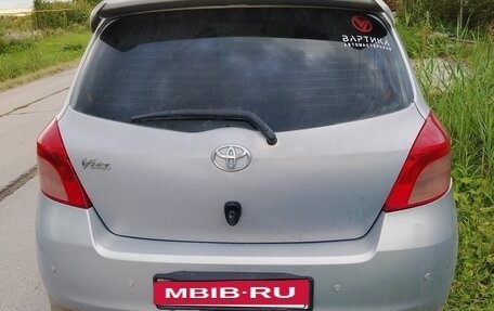 Toyota Vitz, 2010 год, 520 000 рублей, 2 фотография