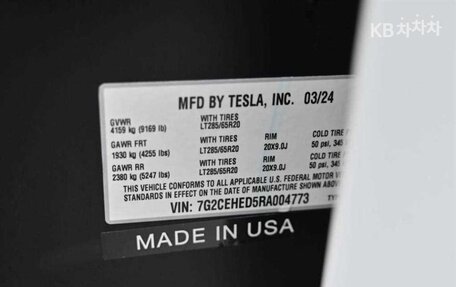 Tesla Cybertruck, 2025 год, 14 000 005 рублей, 20 фотография