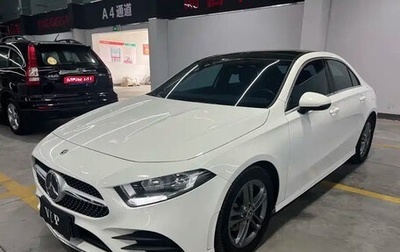 Mercedes-Benz A-Класс, 2022 год, 2 000 000 рублей, 1 фотография