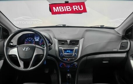 Hyundai Solaris II рестайлинг, 2016 год, 999 000 рублей, 9 фотография