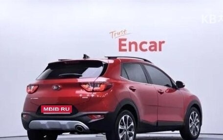 KIA Stonic, 2020 год, 1 140 005 рублей, 2 фотография