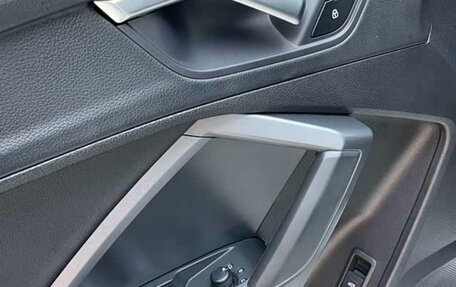 Audi Q3, 2022 год, 2 390 000 рублей, 8 фотография