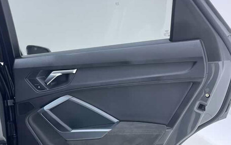 Audi Q3, 2022 год, 2 390 000 рублей, 24 фотография