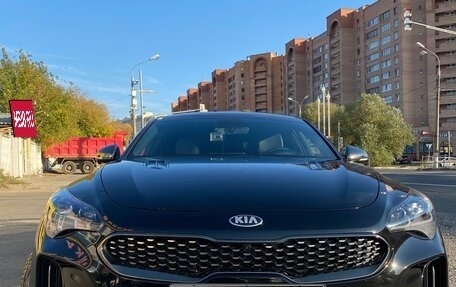 KIA Stinger I, 2021 год, 2 700 000 рублей, 1 фотография