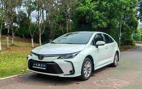 Toyota Corolla, 2023 год, 1 300 000 рублей, 3 фотография