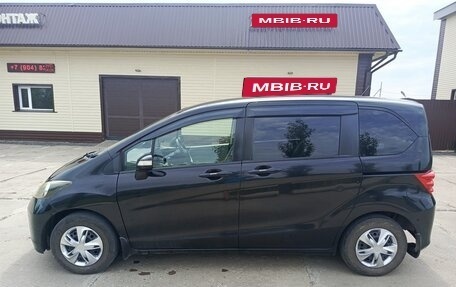 Honda Freed I, 2010 год, 1 100 000 рублей, 11 фотография