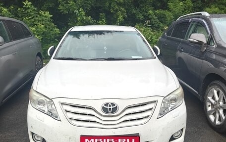 Toyota Camry, 2010 год, 1 350 000 рублей, 2 фотография