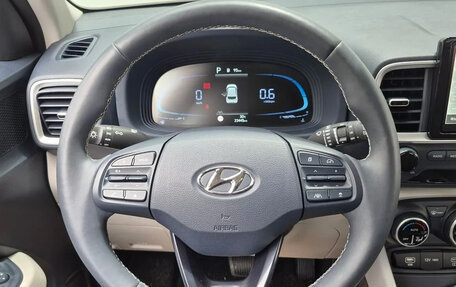 Hyundai Venue I, 2022 год, 1 790 000 рублей, 5 фотография