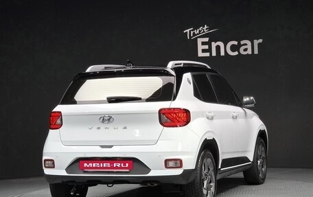 Hyundai Venue I, 2023 год, 1 780 000 рублей, 3 фотография