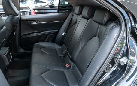 Toyota Camry, 2023 год, 4 200 000 рублей, 14 фотография