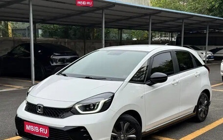 Honda Fit, 2023 год, 1 050 000 рублей, 1 фотография