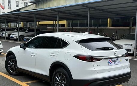 Mazda CX-4, 2021 год, 1 840 000 рублей, 4 фотография