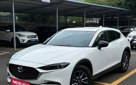 Mazda CX-4, 2021 год, 1 840 000 рублей, 3 фотография