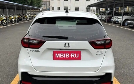 Honda Fit, 2023 год, 1 050 000 рублей, 7 фотография