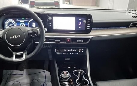 KIA K5, 2022 год, 1 830 005 рублей, 5 фотография