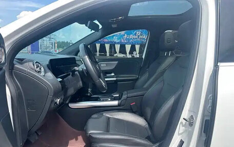 Mercedes-Benz GLA, 2022 год, 1 843 000 рублей, 6 фотография