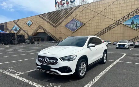 Mercedes-Benz GLA, 2022 год, 1 843 000 рублей, 5 фотография