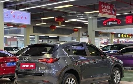 Mazda CX-5 II, 2025 год, 2 800 000 рублей, 2 фотография