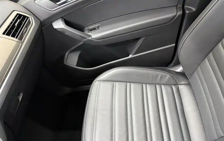 Volkswagen Touran III, 2022 год, 1 580 005 рублей, 18 фотография
