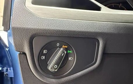 Volkswagen Touran III, 2022 год, 1 580 005 рублей, 19 фотография