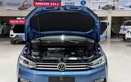 Volkswagen Touran III, 2022 год, 1 580 005 рублей, 22 фотография